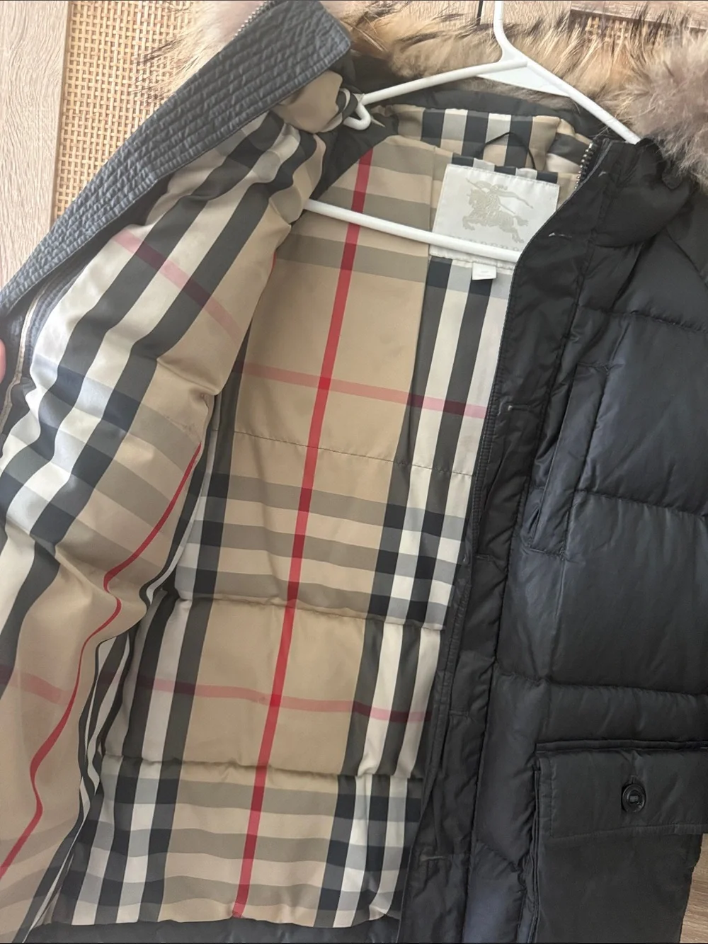 Burberry stylish puffer
